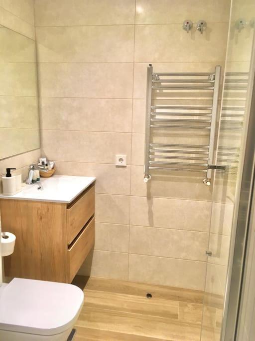 Rocamar Centro Playa San Lorenzo - Parking Gratuito Gijon Luaran gambar
